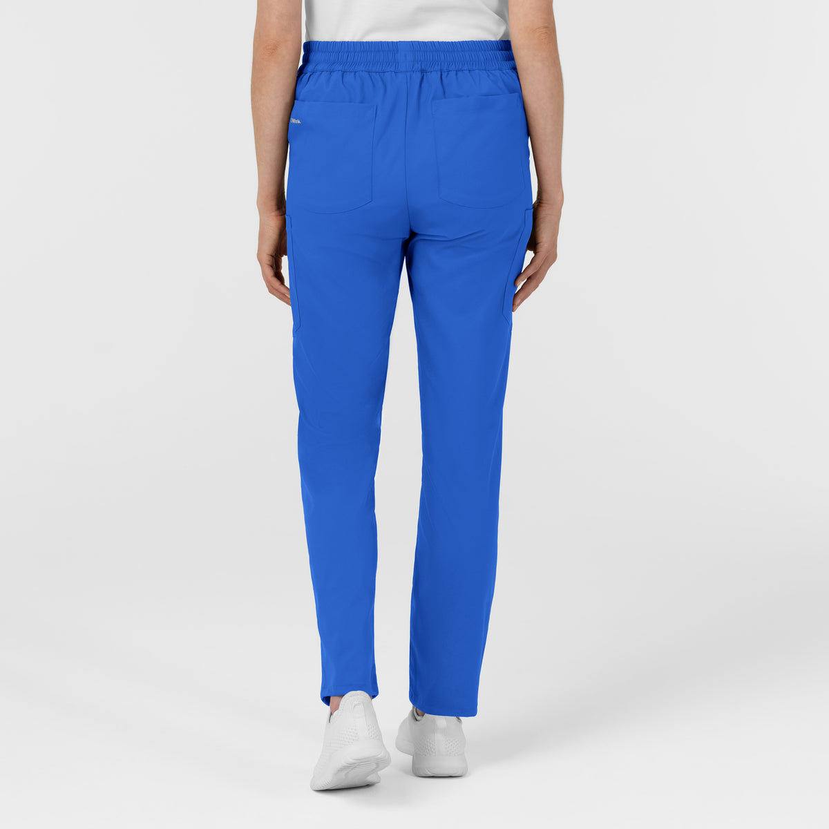Scrub Médico repelente a liquidos, de filipina con Cuello en V con pantalón Corte Acampanado, para Mujer Boundless - Marca Wink