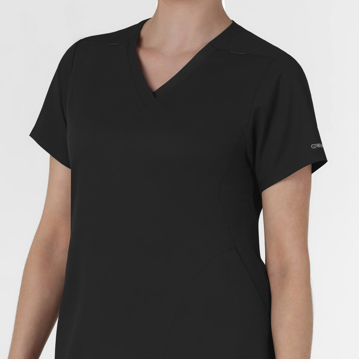 Scrub Médico repelente a liquidos, de filipina con Cuello en V con pantalón Corte Acampanado, para Mujer Boundless - Marca Wink