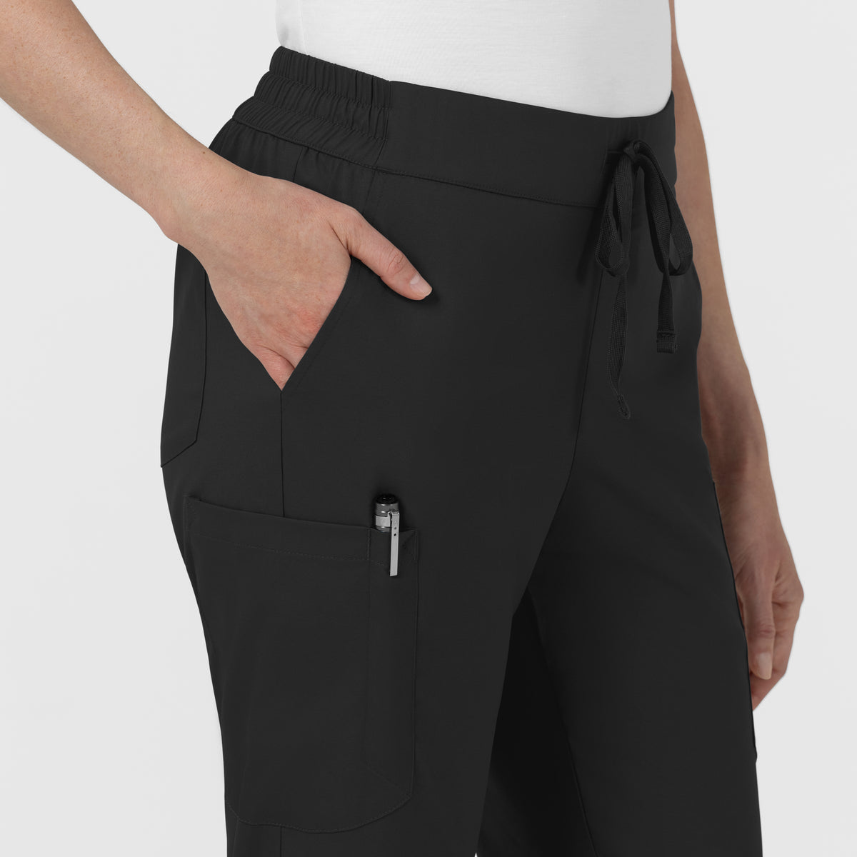 Scrub Médico repelente a liquidos, de filipina con Cuello en V con pantalón Corte Acampanado, para Mujer Boundless - Marca Wink