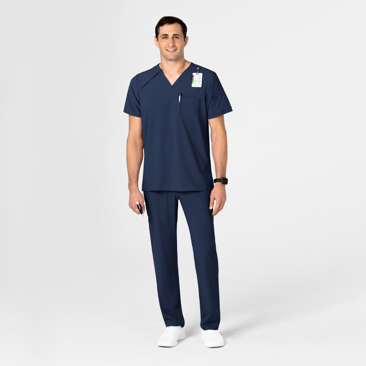 Scrub de filipina con cuello V y pantalón tipo cargo de corte recto y ajustado para hombre | Marca Wink
