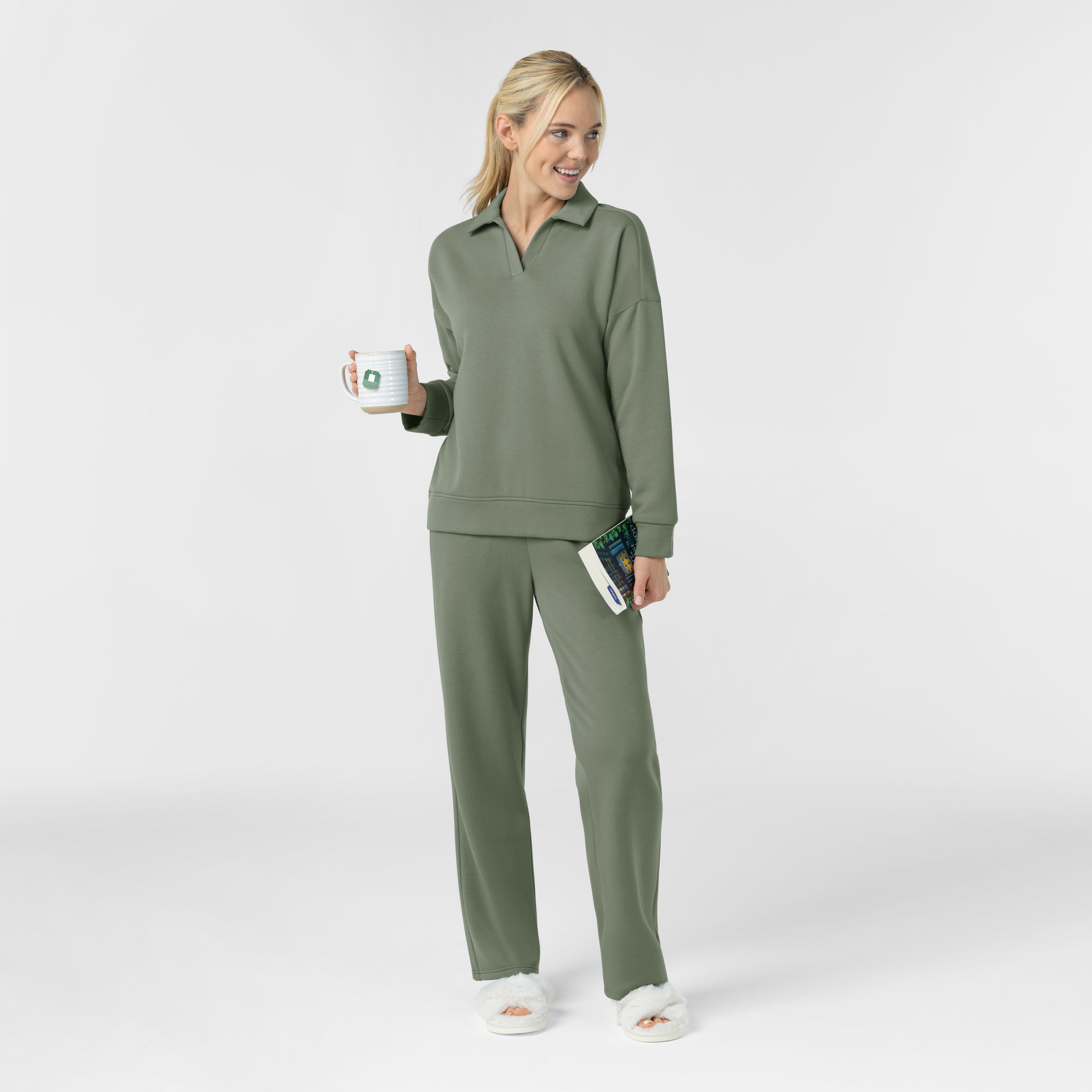 Set de Polo de Felpa y Pantalón de Felpa de Pierna Ancha - Marca Wink