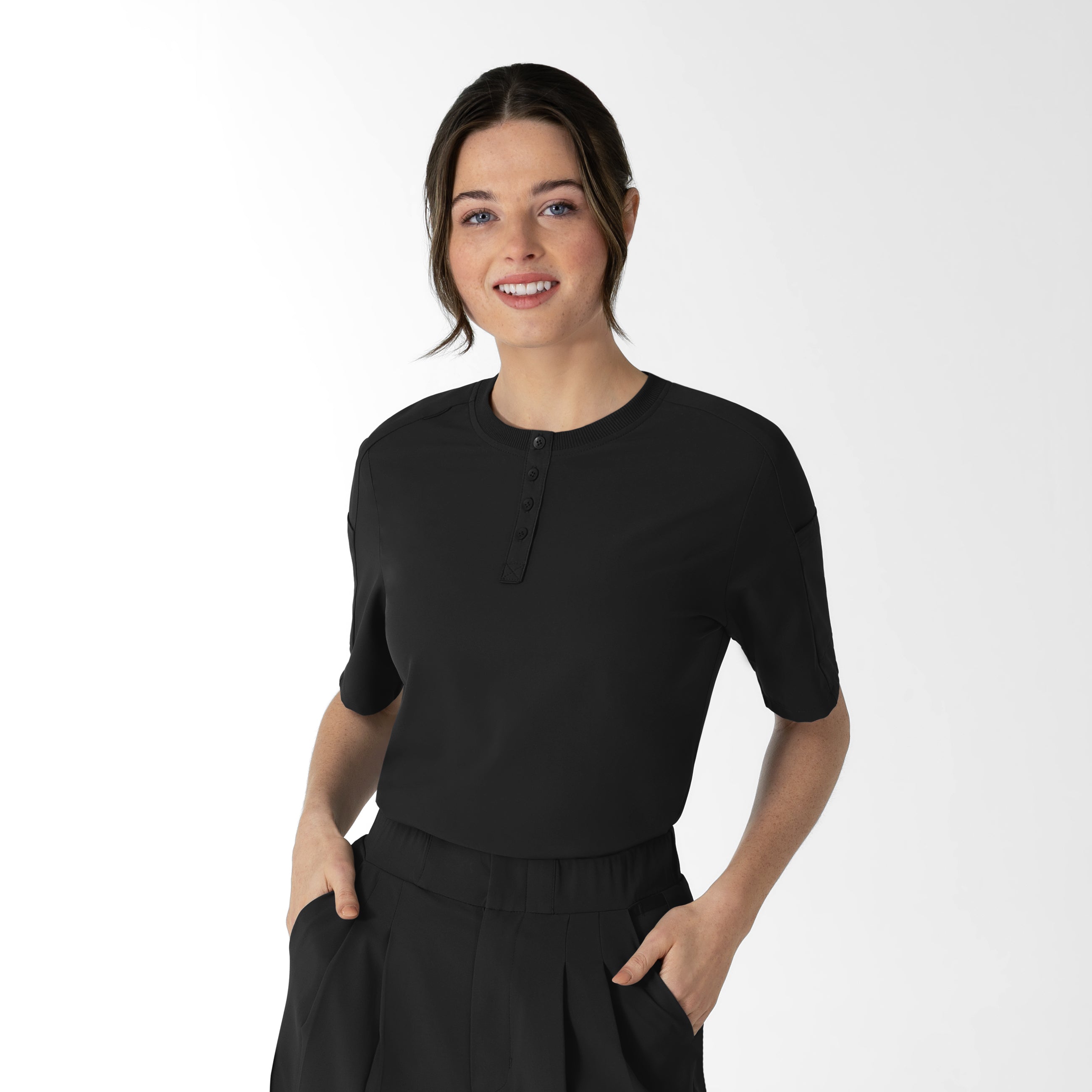 Filipina Hanley con Botones Finos Renew | Marca Wink