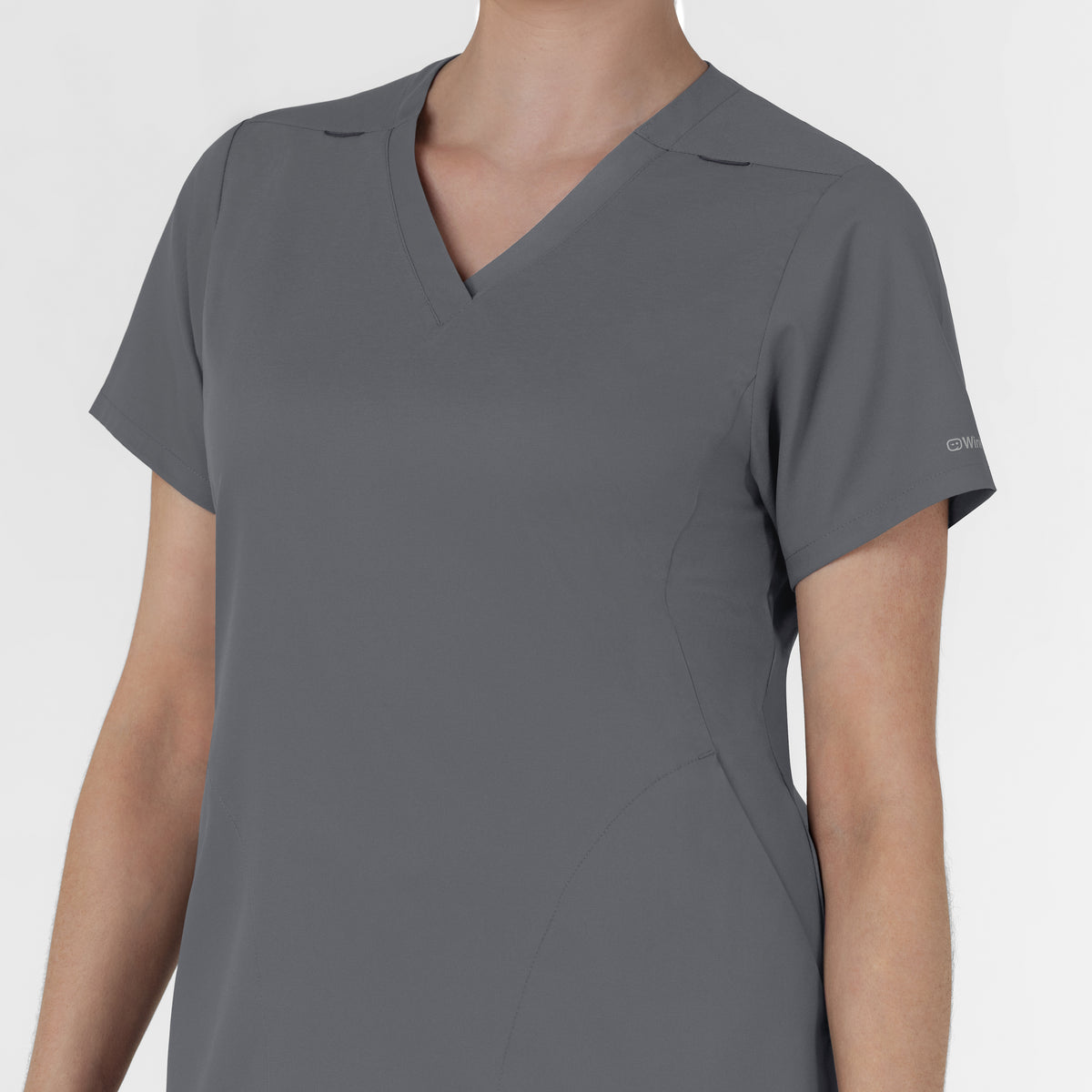 Scrub Médico repelente a liquidos, de filipina con Cuello en V con pantalón Corte Acampanado, para Mujer Boundless - Marca Wink